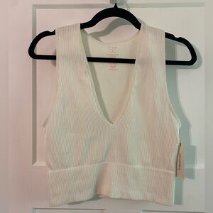 New stretchy crop top